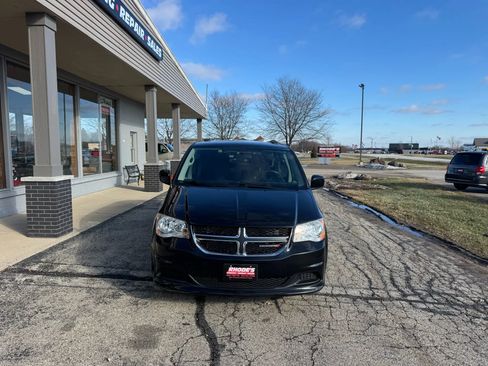 Used 2012 Dodge Grand Caravan SXT w/ Security Group image 8