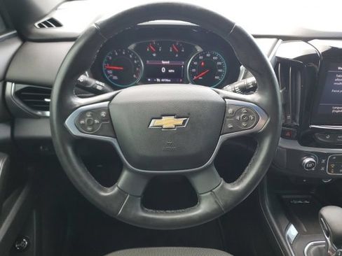 Used 2023 Chevrolet Traverse LT AWD/4WD image 18