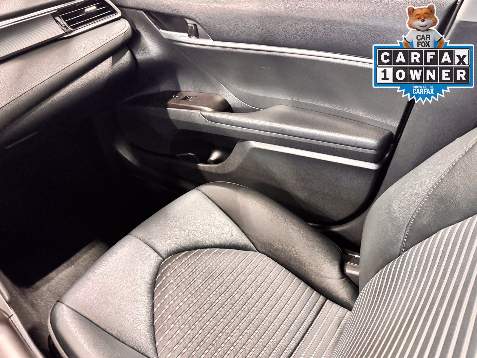 Used 2024 Toyota Camry SE FWD image 43