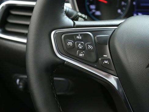 Used 2023 Chevrolet Equinox LT FWD image 14