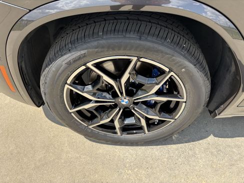 Used 2025 BMW X4 M40i image 13