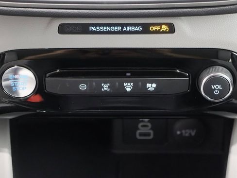 Certified 2024 Ford Escape SE image 52