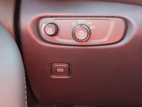 New 2026 Chevrolet Blazer LT w/ Convenience Package image 18