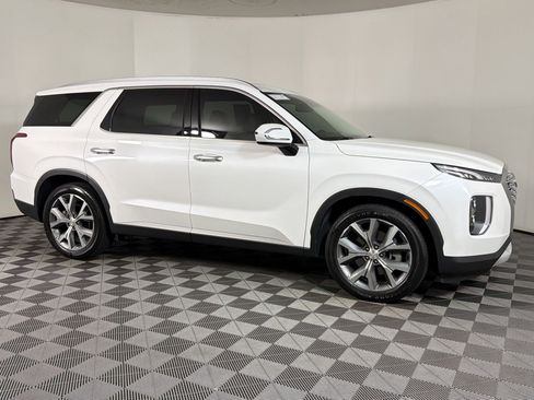 Used 2021 Hyundai Palisade SEL w/ Premium Package FWD image 6