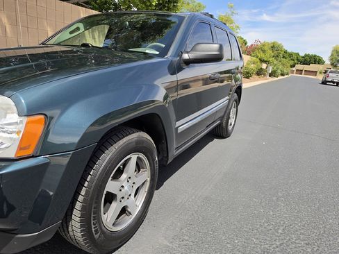 Used 2005 Jeep Grand Cherokee Laredo image 17