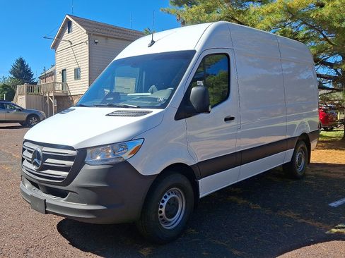 New 2026 Mercedes-Benz Sprinter 2500 image 2