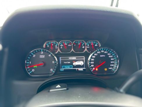 Used 2019 Chevrolet Tahoe LT image 10