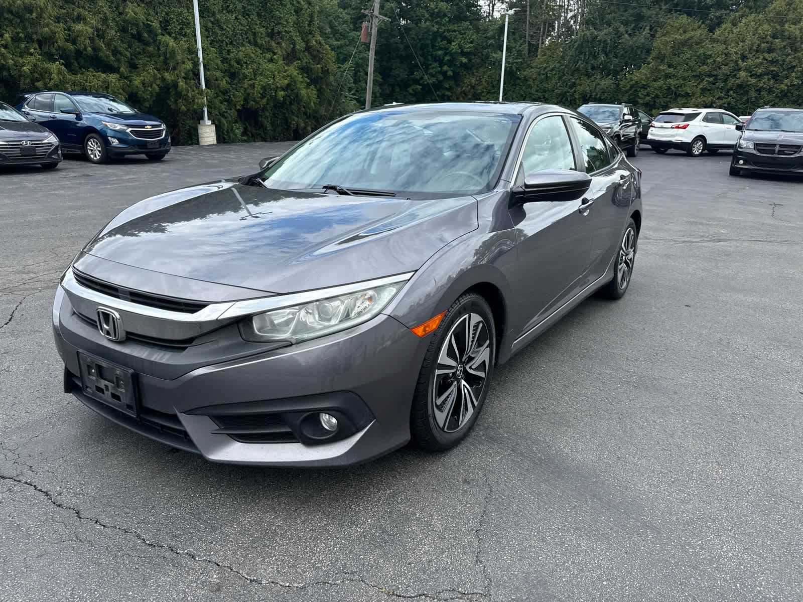 Used 2018 Honda Civic EX-T image 7