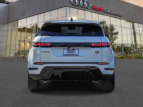 Used 2022 Land Rover Range Rover Evoque SE image 3