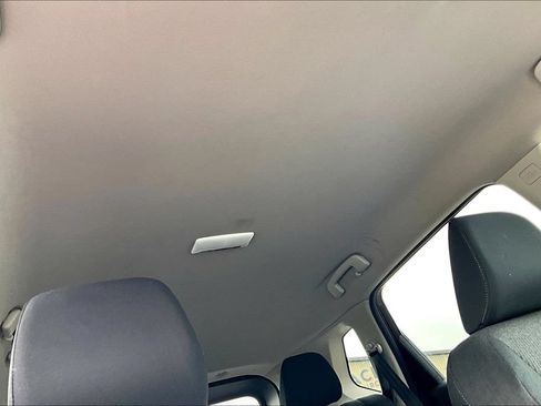 Used 2024 Nissan Rogue SV FWD image 20
