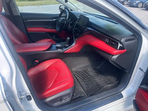 Used 2021 Toyota Camry XSE FWD image 23