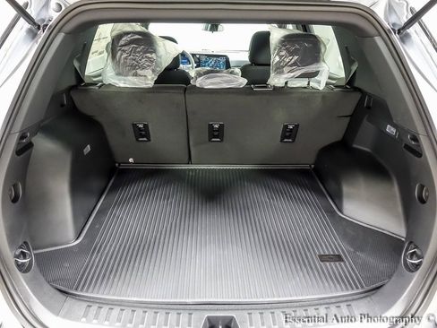 New 2026 Chevrolet Equinox LT image 18