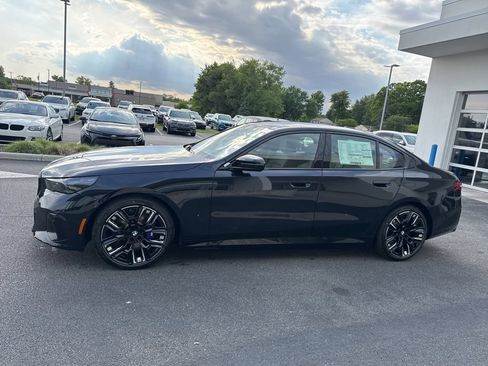 Used 2026 BMW i5 M60 AWD/4WD image 4