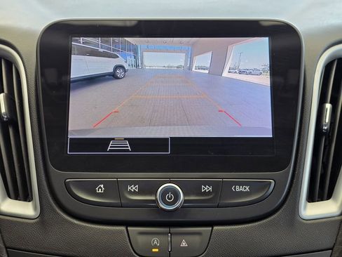 Used 2023 Chevrolet Malibu LT FWD image 17