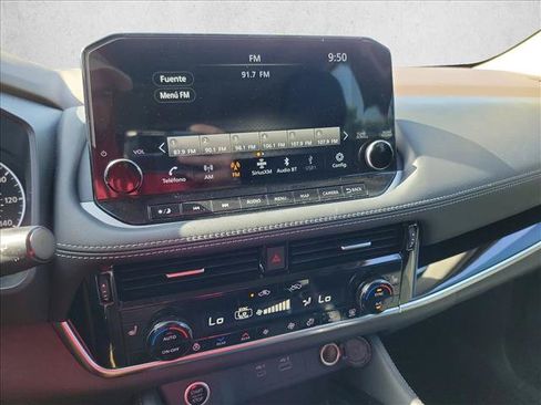 Used 2023 Nissan Rogue SL w/ SL Premium Package FWD image 22
