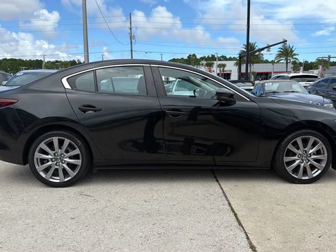 Used 2020 MAZDA MAZDA3 Sedan w/ Select Package FWD image 6