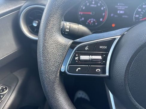 Used 2020 Kia Forte Sedan FWD image 18