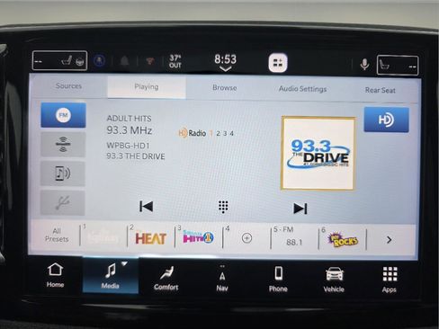 Used 2024 Chrysler Pacifica Pinnacle w/ Trailer Tow Group image 16