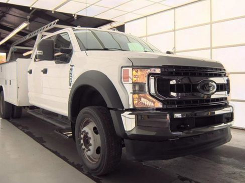Used 2020 Ford F450 XL w/ Power Equipment Group image 1