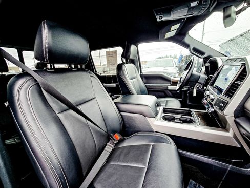 Used 2022 Ford F250 Lariat w/ Lariat Value Package AWD/4WD image 14