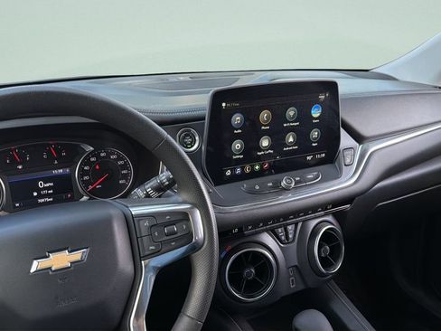 Used 2023 Chevrolet Blazer LT FWD image 29