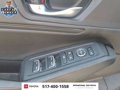 Used 2023 Honda Accord Sport image 11