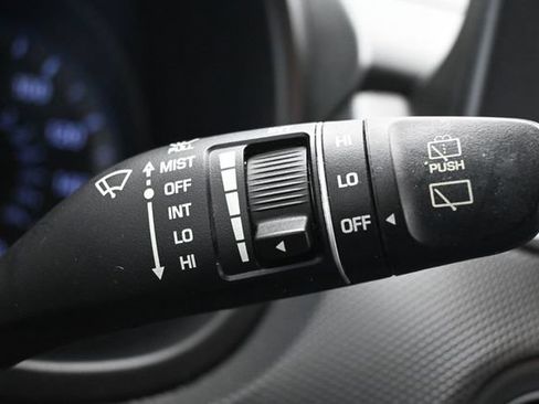 Used 2023 Hyundai Kona SEL FWD image 26