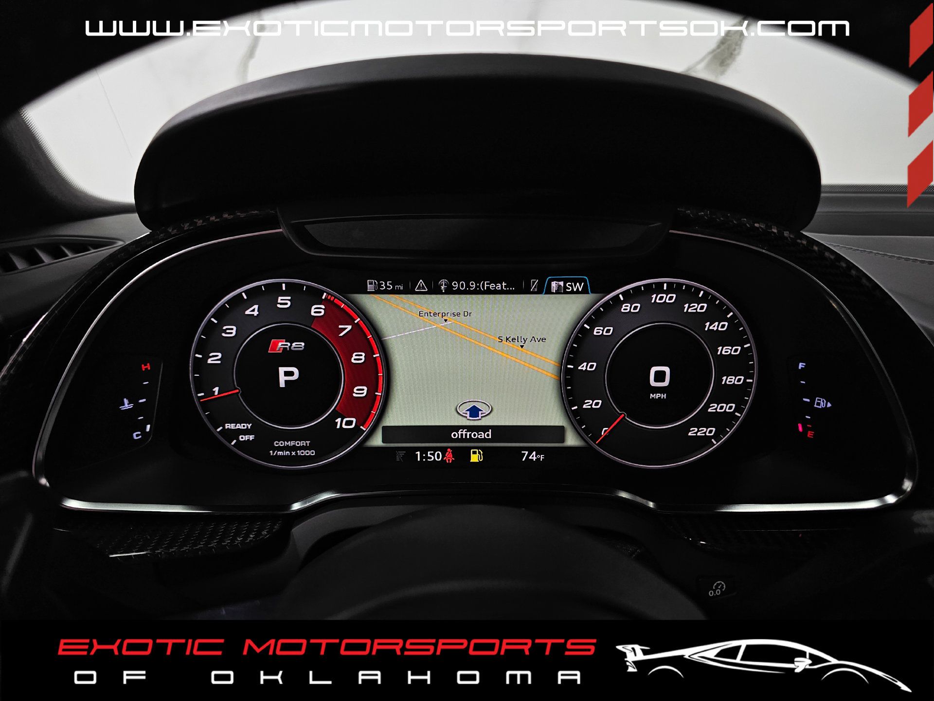 Used 2017 Audi R8 V10 w/ Carbon Exterior Package AWD/4WD image 20