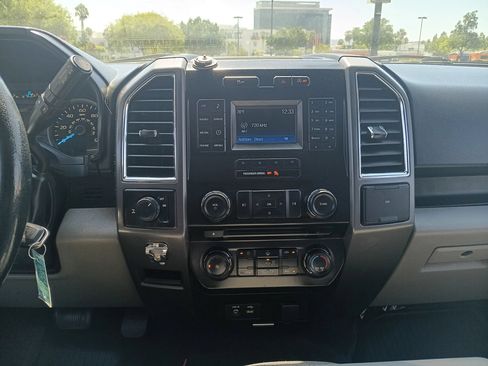 Used 2015 Ford F150 XLT w/ Equipment Group 301A Mid RWD image 17