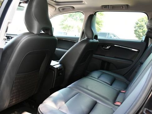 Used 2016 Volvo XC70 T5 Platinum AWD/4WD image 16