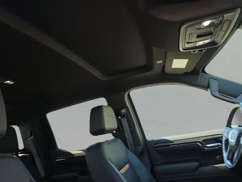 Used 2023 GMC Sierra 1500 AT4 w/ AT4 Premium Package image 34