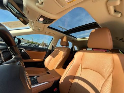 Used 2022 Lexus RX 350 FWD w/ Premium Package image 7