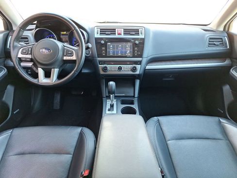 Used 2017 Subaru Outback 3.6R Limited image 14