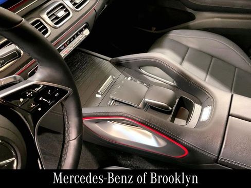 Certified 2025 Mercedes-Benz GLE 450e 4MATIC image 18