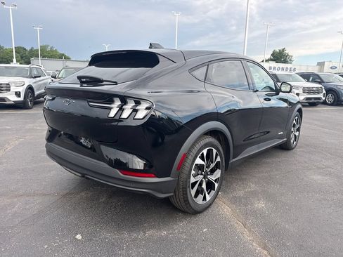 Used 2025 Ford Mustang Mach-E Select AWD/4WD image 8