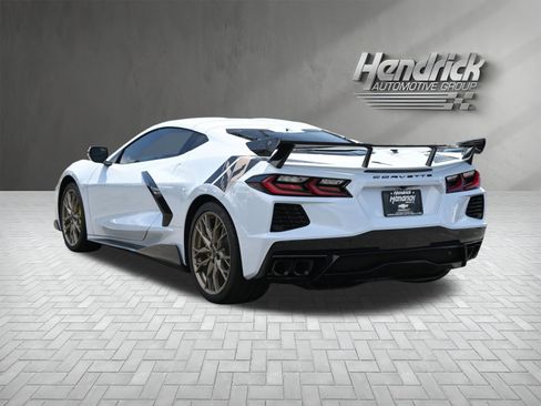 Used 2024 Chevrolet Corvette Stingray Premium Cpe RWD image 8