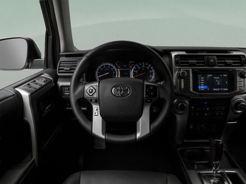 Used 2020 Toyota 4Runner SR5 Premium w/ Moonroof Package AWD/4WD image 46