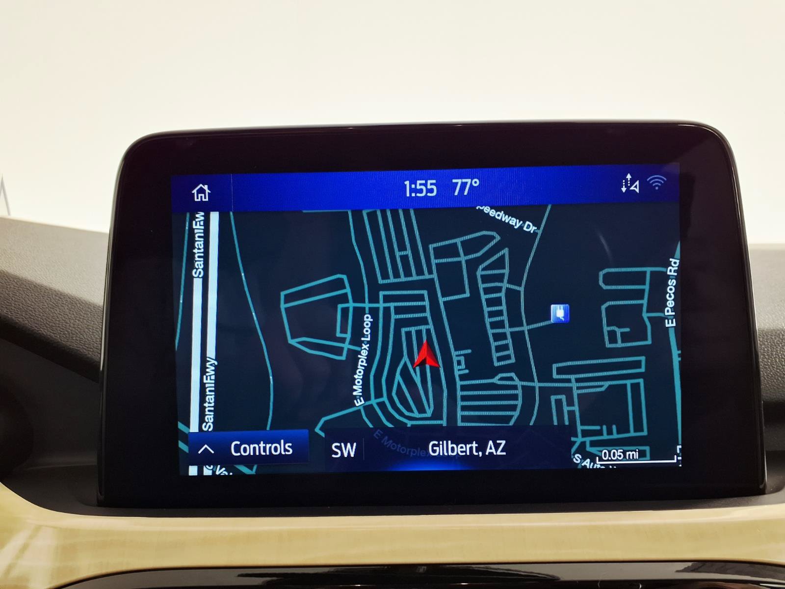 Used 2021 Ford Escape Titanium w/ Titanium Premium Package FWD image 17