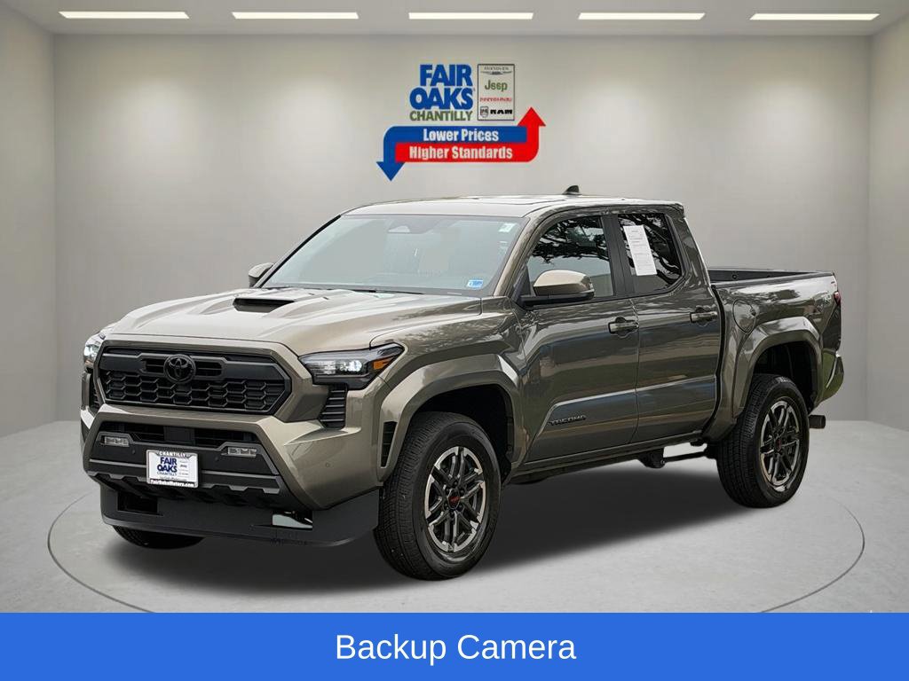 Used 2026 Toyota Tacoma TRD Sport w/ TRD Sport Upgrade Package RWD image 3