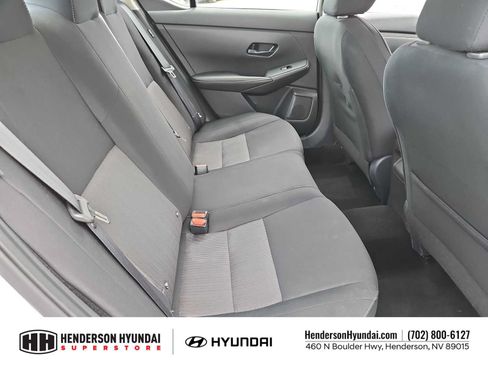 Used 2024 Nissan Sentra SV FWD image 20