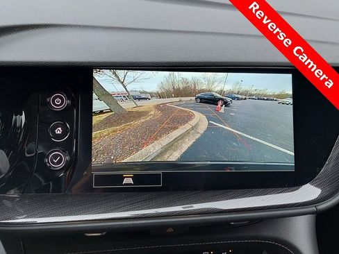 Used 2022 Buick Envision Preferred image 10