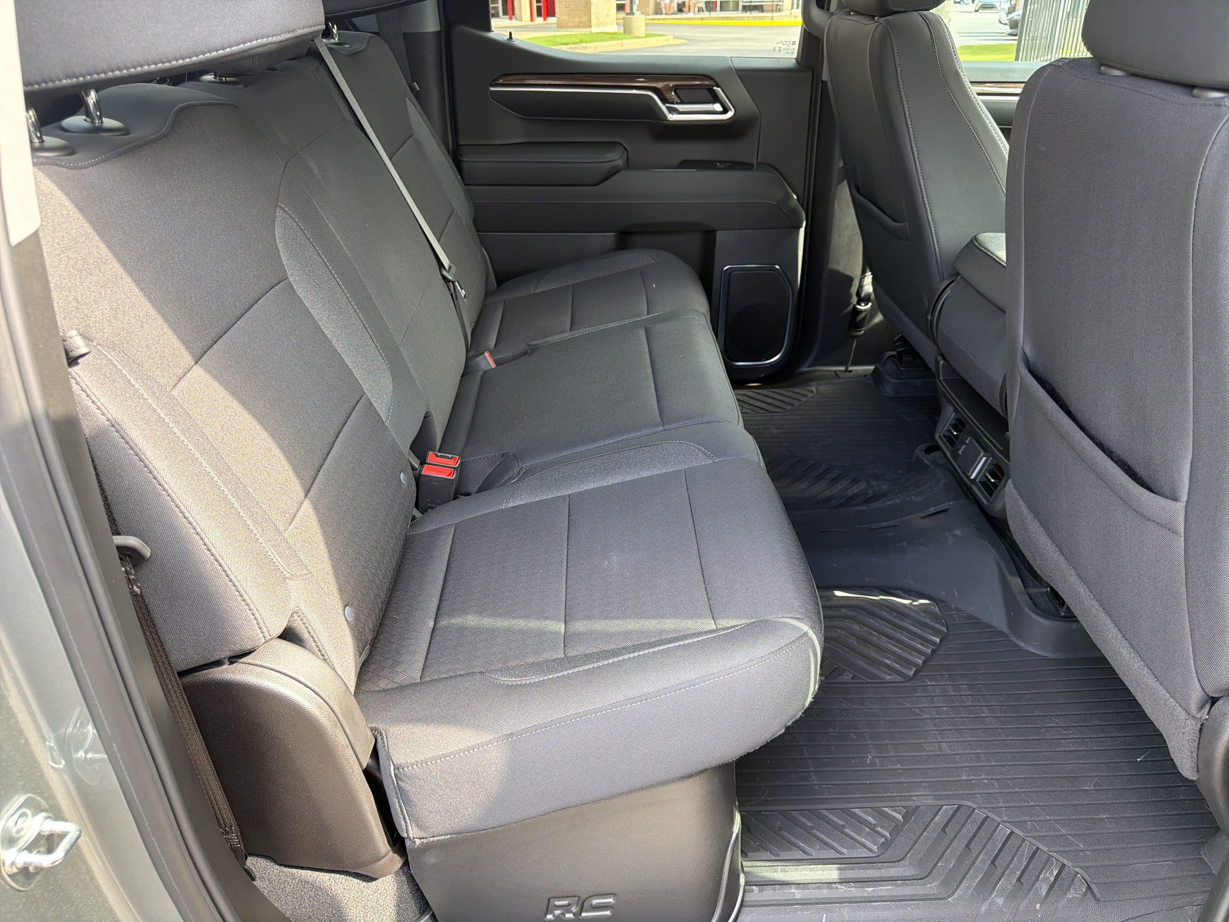Used 2025 Chevrolet Silverado 1500 RST AWD/4WD image 15