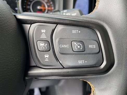 Certified 2024 Jeep Wrangler Willys image 16