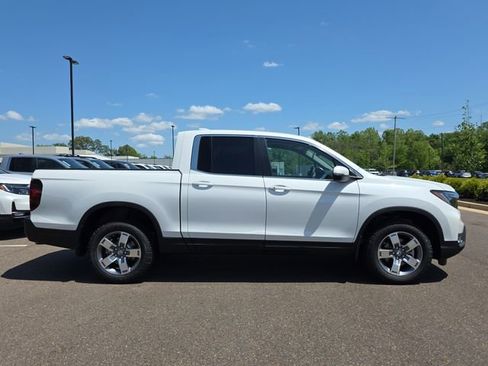 New 2026 Honda Ridgeline RTL image 2