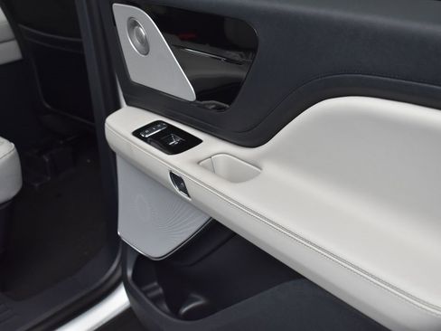 New 2026 Lincoln Aviator Reserve image 15