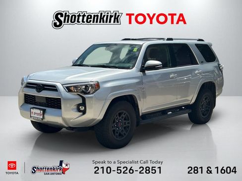 Used 2023 Toyota 4Runner SR5 Premium w/ Moonroof Package RWD image 1