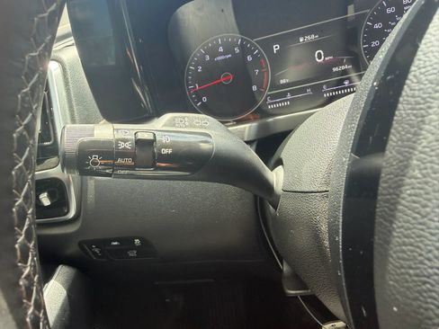 Used 2022 Kia Sorento SX AWD/4WD image 25