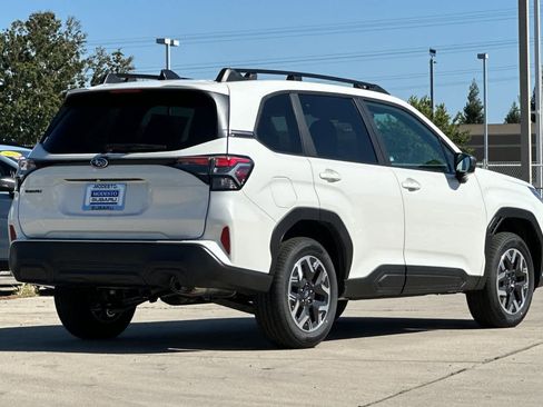New 2026 Subaru Forester Premium AWD/4WD image 3