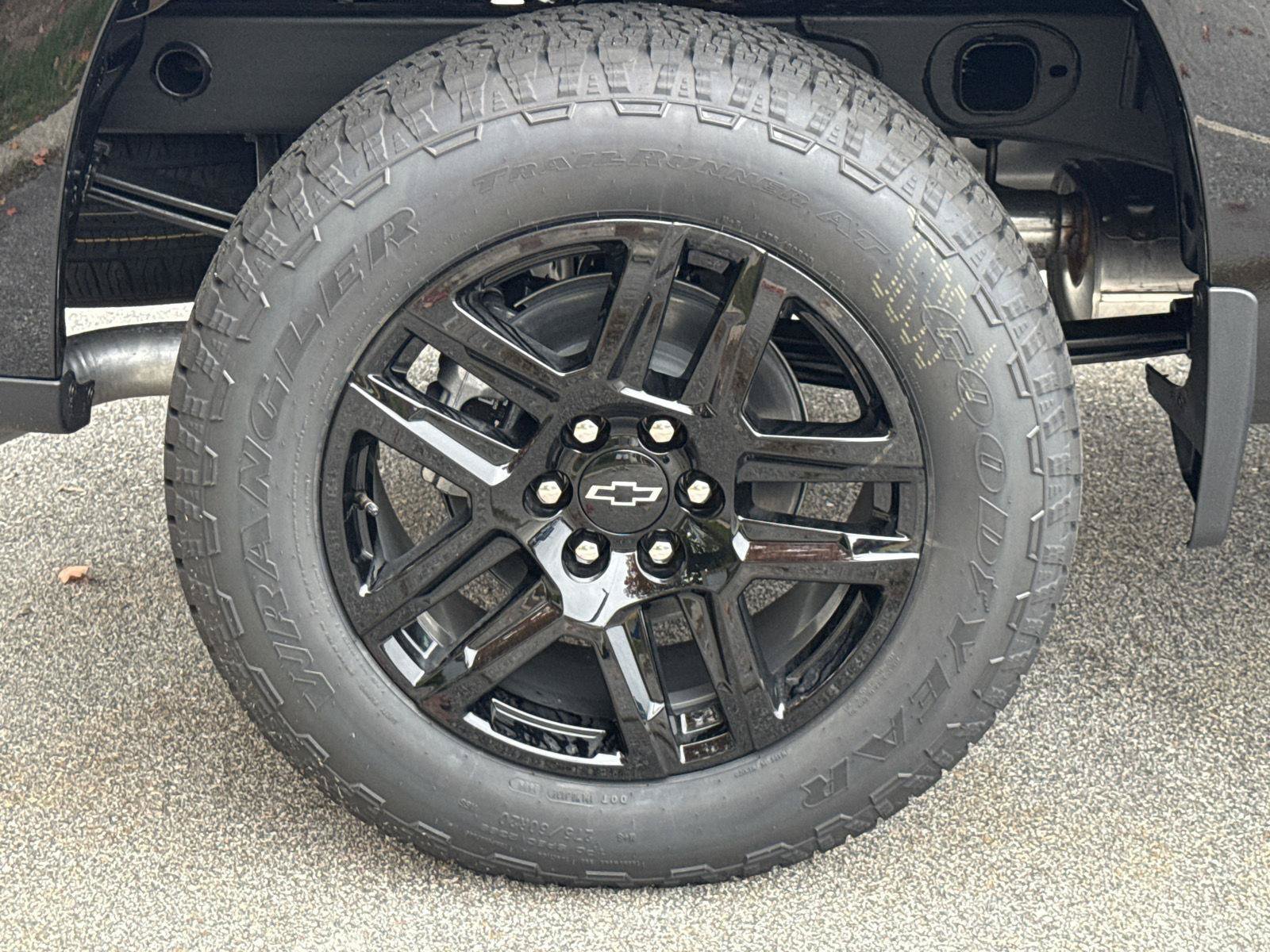New 2026 Chevrolet Silverado 1500 RST w/ RST Select Package AWD/4WD image 6