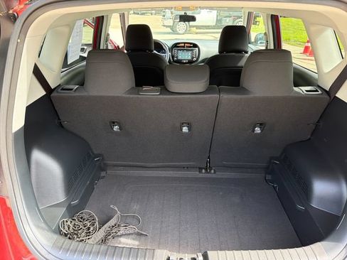 Used 2021 Kia Soul LX FWD image 21